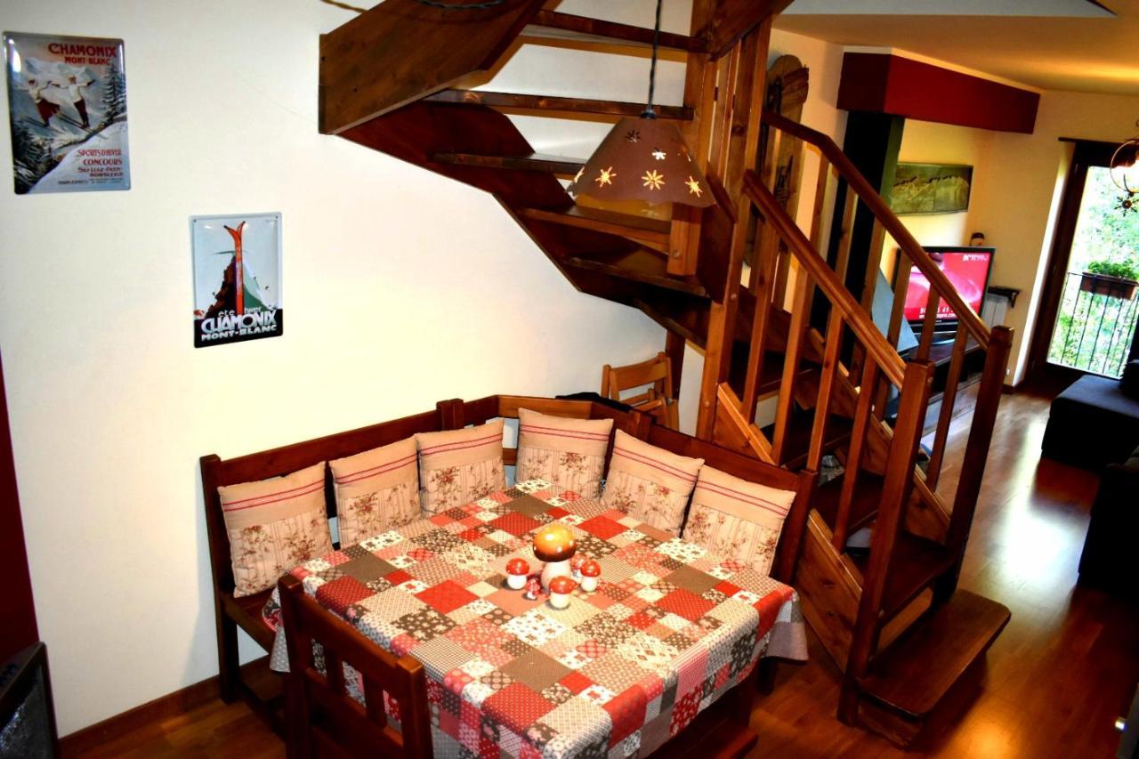 Bonic I Acollidor Triplex Amb Vistes Apartment โบอี ภายนอก รูปภาพ