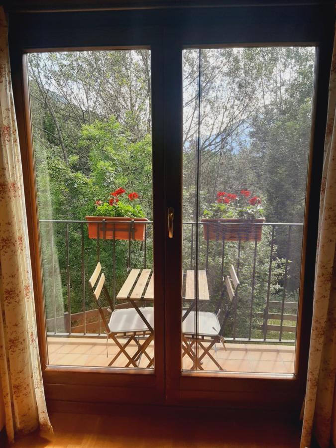Bonic I Acollidor Triplex Amb Vistes Apartment โบอี ภายนอก รูปภาพ